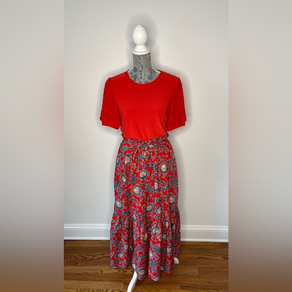TAHARI Floral Print Tiered Maxi Skirt
